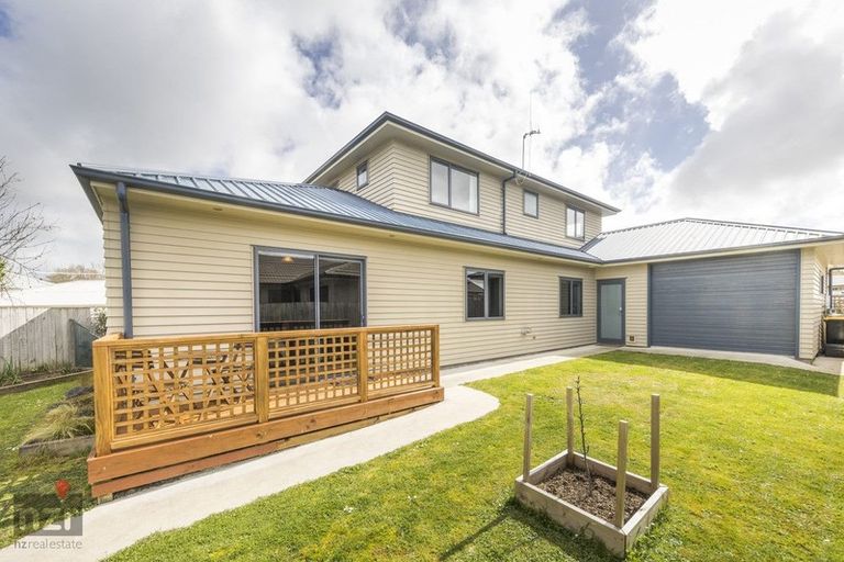 Photo of property in 6 Stonebridge Heights, Feilding, 4702