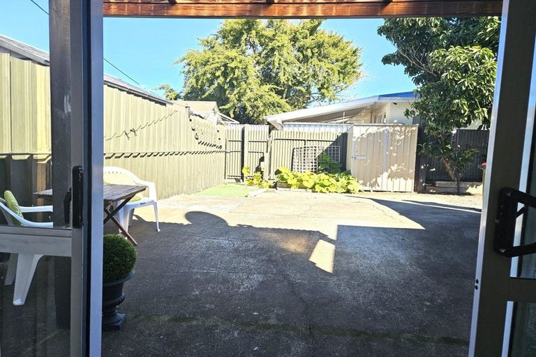 Photo of property in 1001a Beatty Street, Mayfair, Hastings, 4122