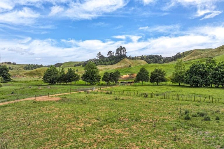 Photo of property in 880 Kopuku Road, Maramarua Forest, Pokeno, 2471