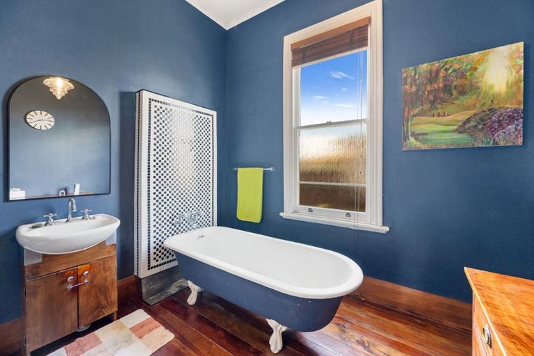 Photo of property in 32 Mclean Street, Wairoa, 4108