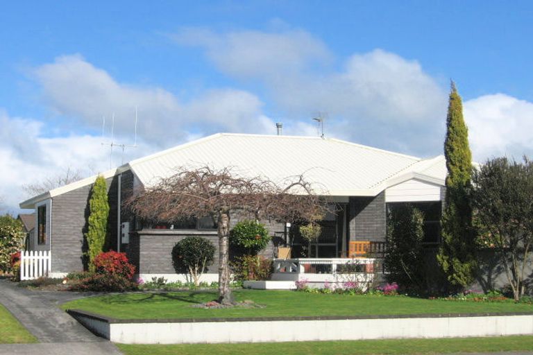 Photo of property in 22 Moreland Avenue, Pukete, Hamilton, 3200