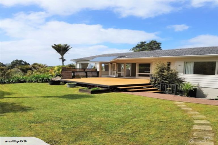 Photo of property in 177 Woodlands Park Road, Titirangi, Auckland, 0604