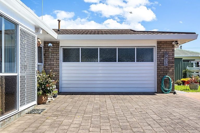 Photo of property in 1/36 Tukapa Street, Westown, New Plymouth, 4310