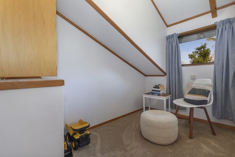 Photo of property in 14 Holmburn Street, Welcome Bay, Tauranga, 3112