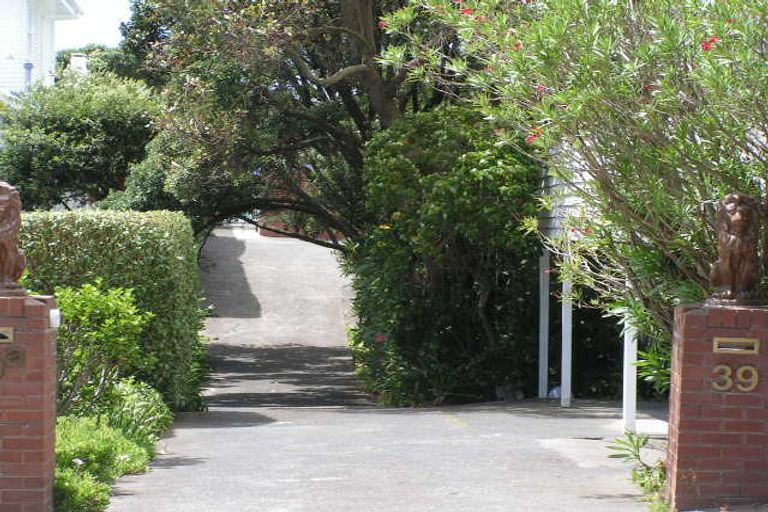 Photo of property in 39a Clifton Road, Hauraki, Auckland, 0622