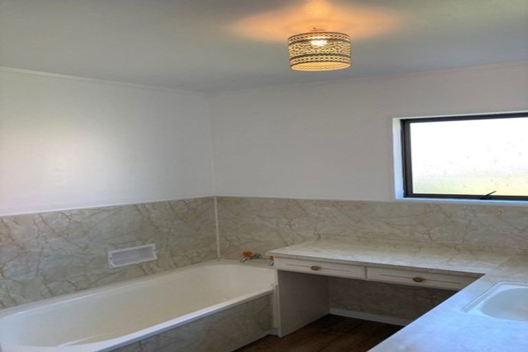 Photo of property in 2/59 Cairnfield Road, Otangarei, Whangarei, 0112