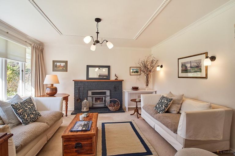 Photo of property in 57 Main North Road, Geraldine, 7930