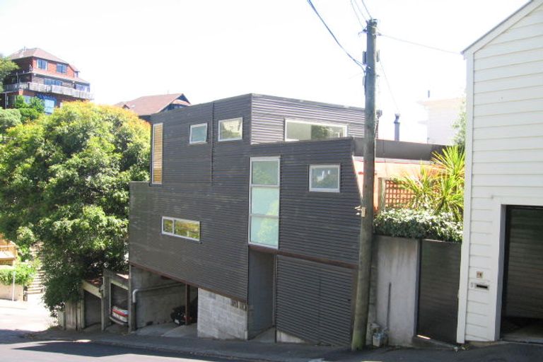 Photo of property in 3a Telford Terrace, Oriental Bay, Wellington, 6011