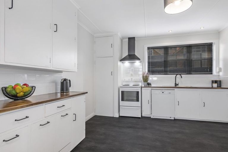 Photo of property in 7 Stephen Street, Trentham, Upper Hutt, 5018