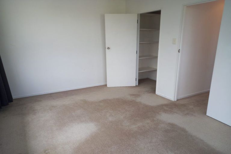 Photo of property in 2/151 Astley Avenue, New Lynn, Auckland, 0600
