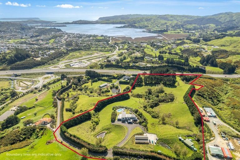 Photo of property in 75b Paremata Haywards Road, Pauatahanui, Porirua, 5381