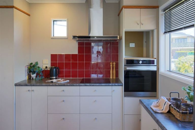 Photo of property in 28 Koromiko Crescent, Diamond Harbour, Lyttelton, 8971