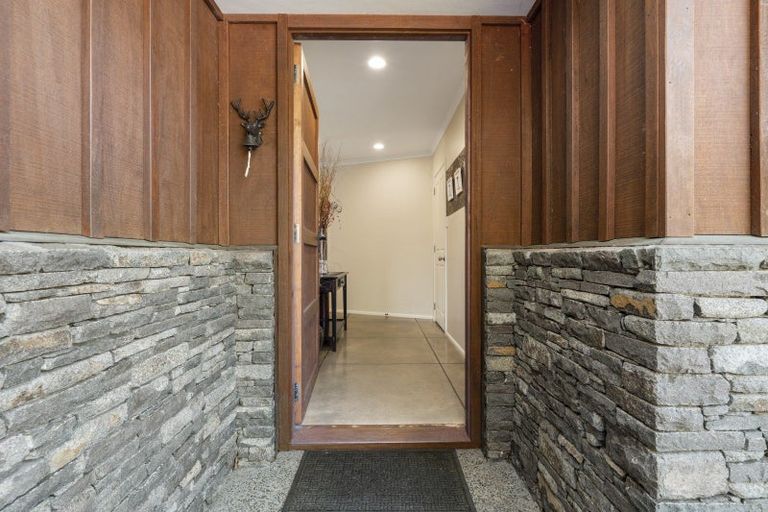 Photo of property in 39 Oteki Park Drive, Welcome Bay, Tauranga, 3112