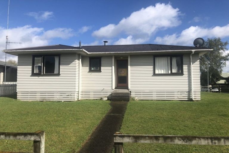 Photo of property in 9 Hirangi Road, Turangi, 3334