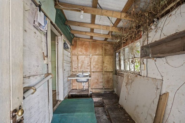 Photo of property in 17 Awakino Road, Dargaville, 0310