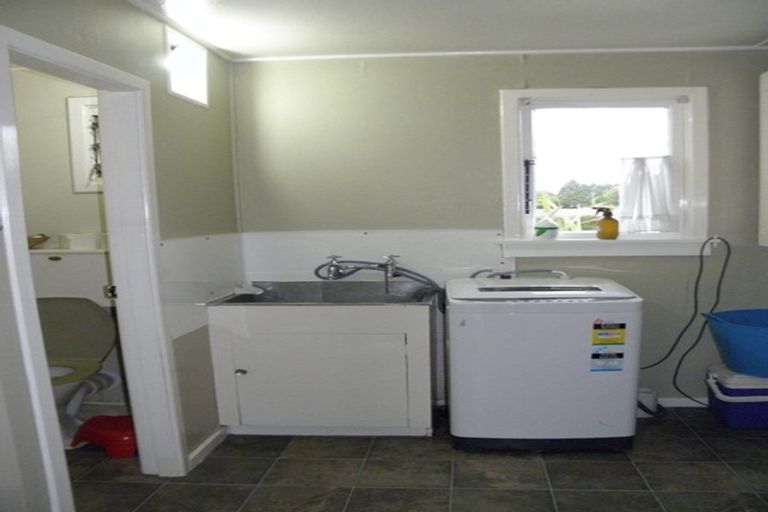 Photo of property in 57 Bryson Road, Otatara, Invercargill, 9879