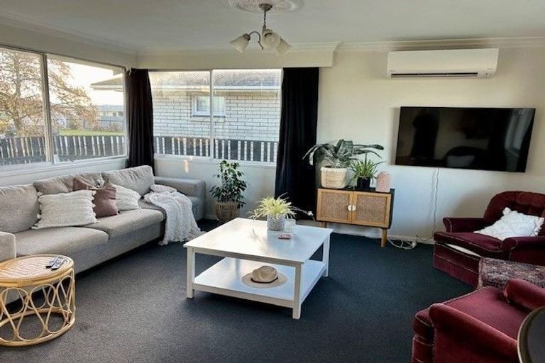 Photo of property in 31 Anakiwa Street, Kelvin Grove, Palmerston North, 4414