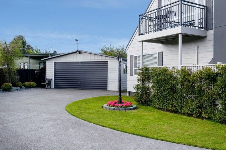 Photo of property in 5 Grace Crescent, Richmond Heights, Taupo, 3330
