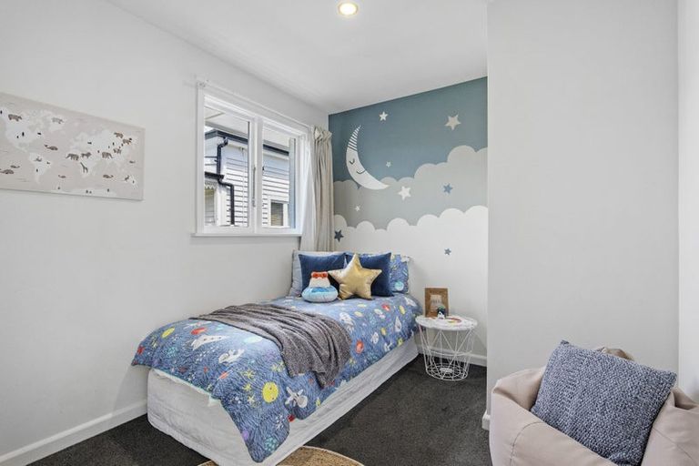 Photo of property in 141 Packe Street, Edgeware, Christchurch, 8013