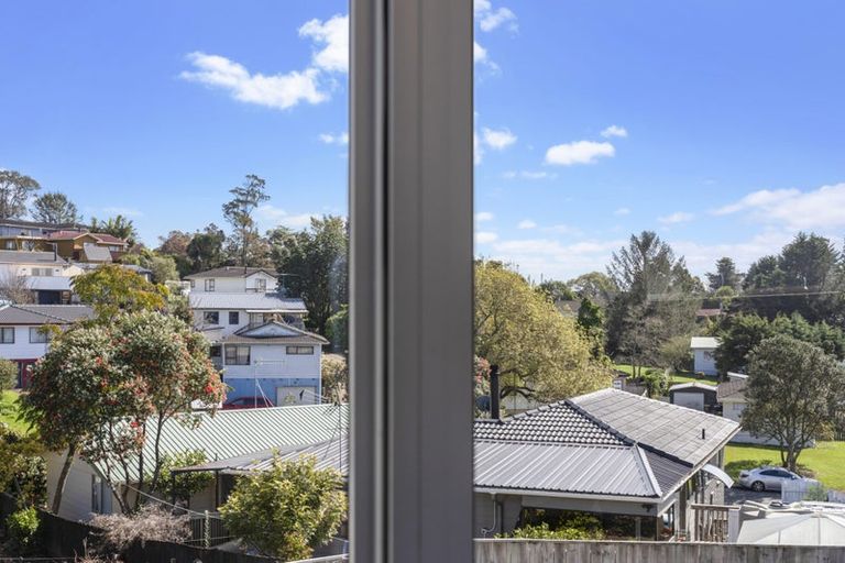 Photo of property in 20 Virgo Place, Glen Eden, Auckland, 0602