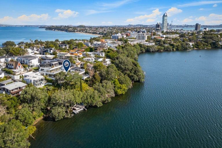 Photo of property in 13/258 Hurstmere Road, Takapuna, Auckland, 0622