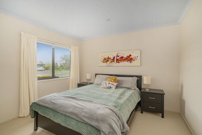 Photo of property in 42 Kupe Drive, Whitianga, 3510