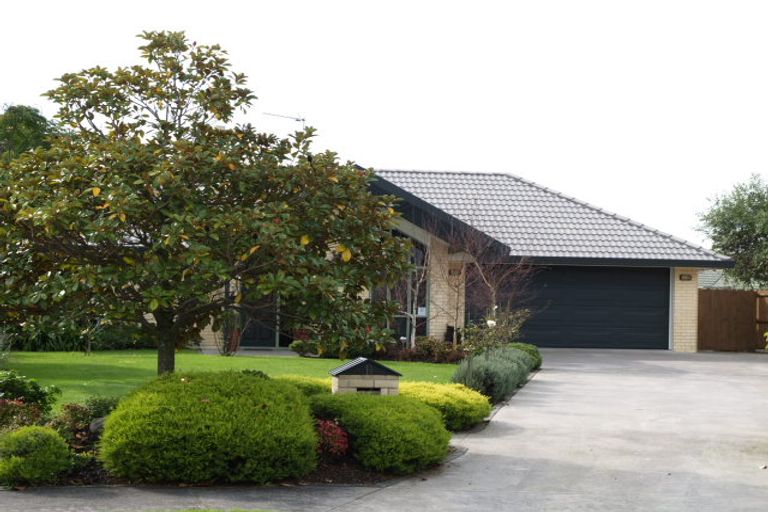 Photo of property in 11 Shannon Place, Northpark, Auckland, 2013