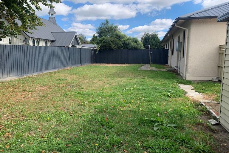 Photo of property in 833 Main North Road, Belfast, Christchurch, 8051