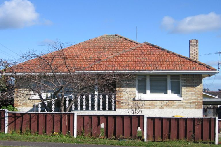 Photo of property in 2/18 Prictor Street, Papakura, 2110