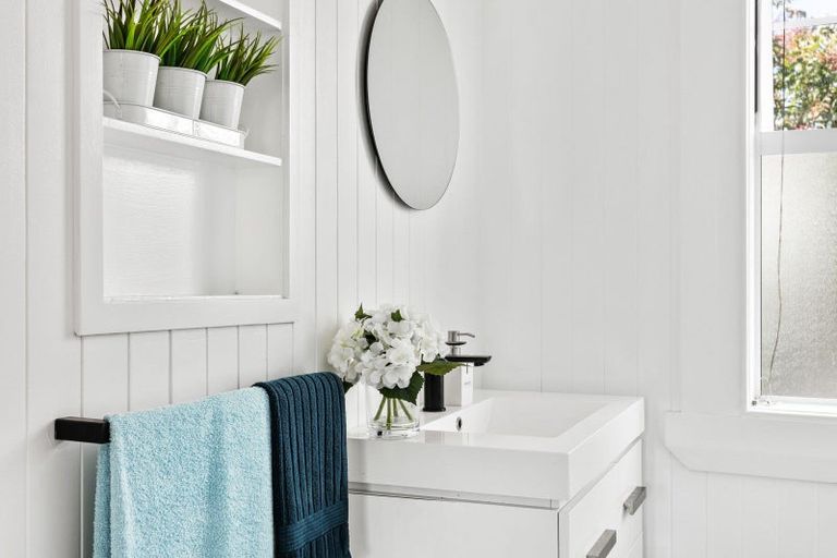 Photo of property in 33 Ropata Street, Kaiti, Gisborne, 4010