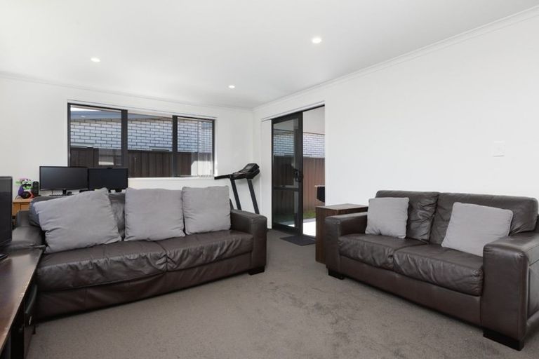 Photo of property in 33 Taffe Crescent, Pyes Pa, Tauranga, 3112