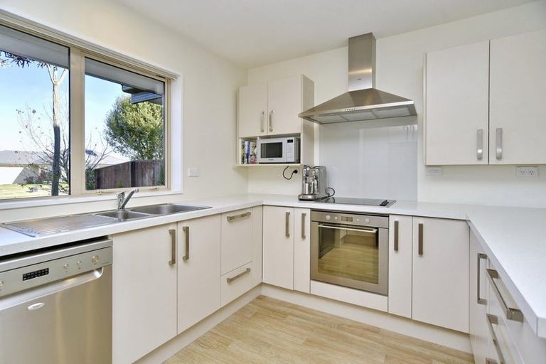 Photo of property in 26 Beech Drive, Rangiora, 7400