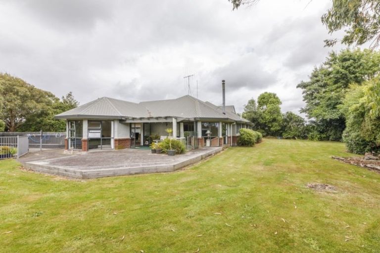 Photo of property in 867 Poplar Road, Opiki, Palmerston North, 4474
