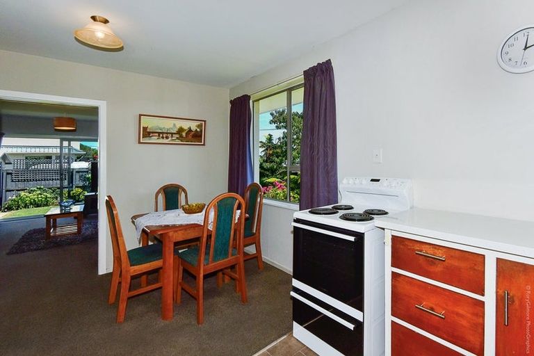 Photo of property in 2/18b Falcon Street, New Brighton, Christchurch, 8061
