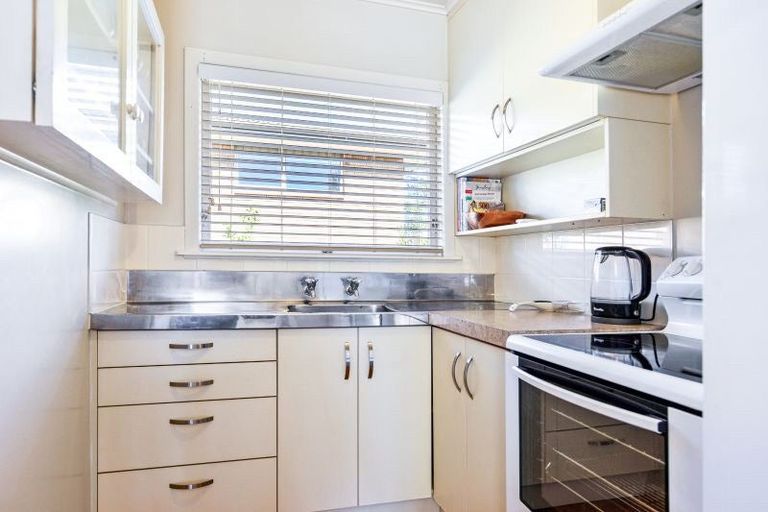 Photo of property in 4 Balfour Crescent, Riverlea, Hamilton, 3216