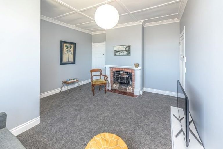 Photo of property in 32 Aotea Street, Castlecliff, Whanganui, 4501
