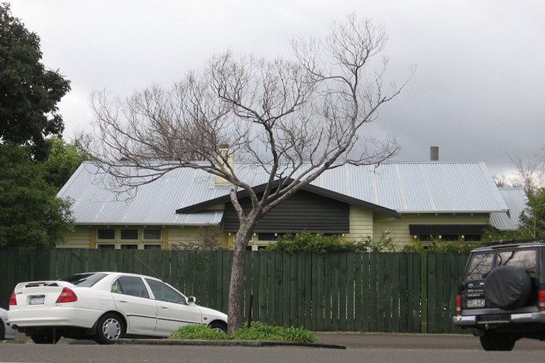 Photo of property in 480 Church Street, Palmerston North, 4410