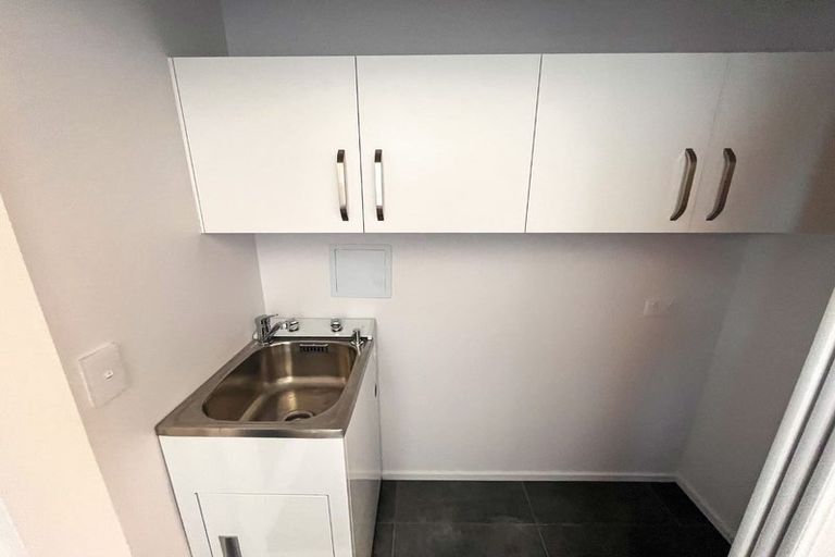 Photo of property in 3/111 Edgeware Road, St Albans, Christchurch, 8014