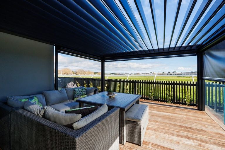 Photo of property in 11 Mangatainoka Lane, Awapuni, Palmerston North, 4412