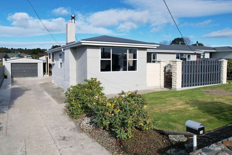 Photo of property in 56 Glendale Crescent, Holmes Hill, Oamaru, 9401