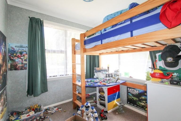 Photo of property in 42 Tararua Street, Pahiatua, 4910