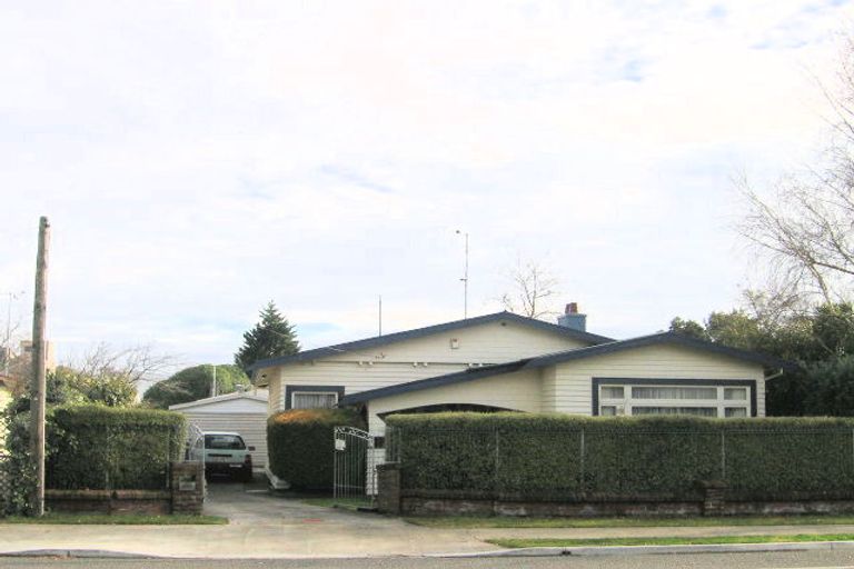 Photo of property in 904 Caroline Road, Mayfair, Hastings, 4122