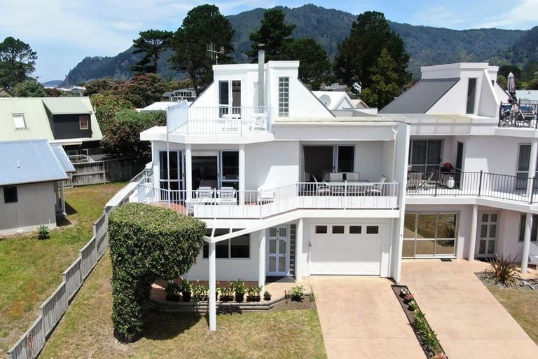 Photo of property in 4 Claxton Avenue, Pauanui, Hikuai, 3579