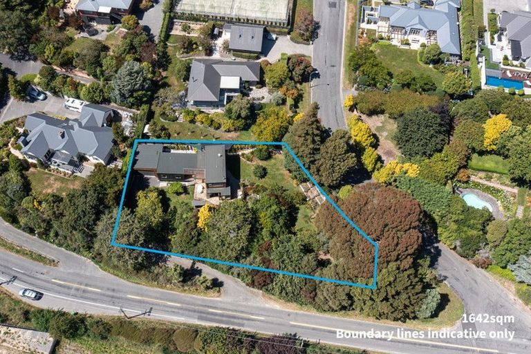 Photo of property in 865 Cashmere Road, Halswell, Christchurch, 8025