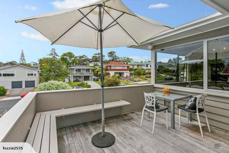 Photo of property in 3 Janet Street, Sunnyhills, Auckland, 2010