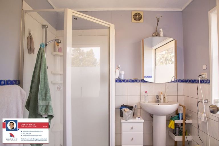 Photo of property in 2 Malters Place, Browns Bay, Auckland, 0630