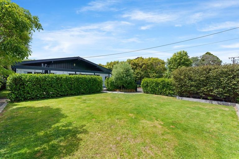 Photo of property in 7 Ngarara Road, Waikanae, 5036