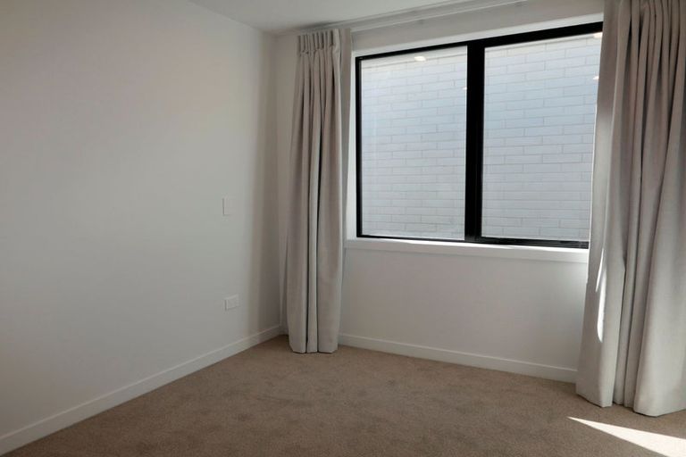 Photo of property in 32/160 Mazengarb Road, Paraparaumu, 5032