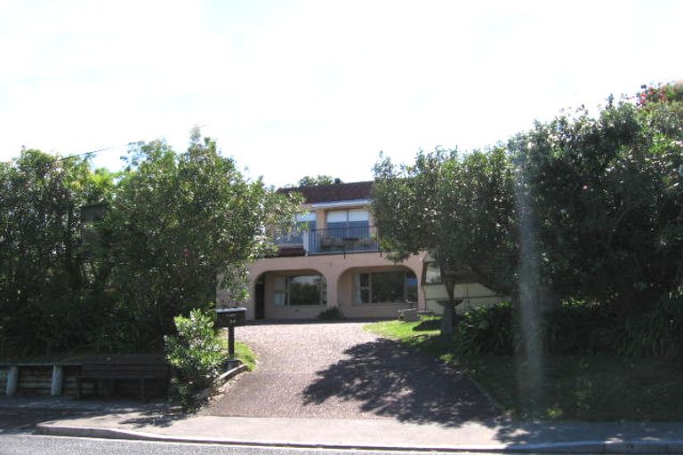 Photo of property in 50 Rewi Street, Torbay, Auckland, 0630