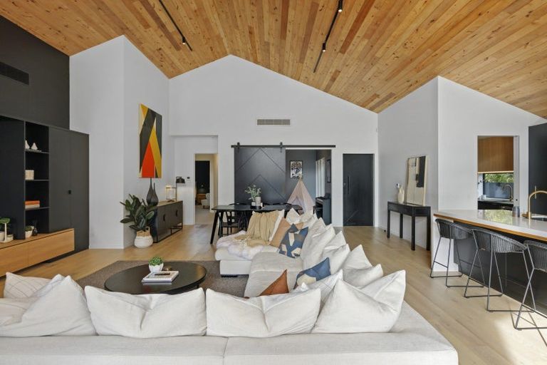 Photo of property in 39 Paparoa Street, Papanui, Christchurch, 8053